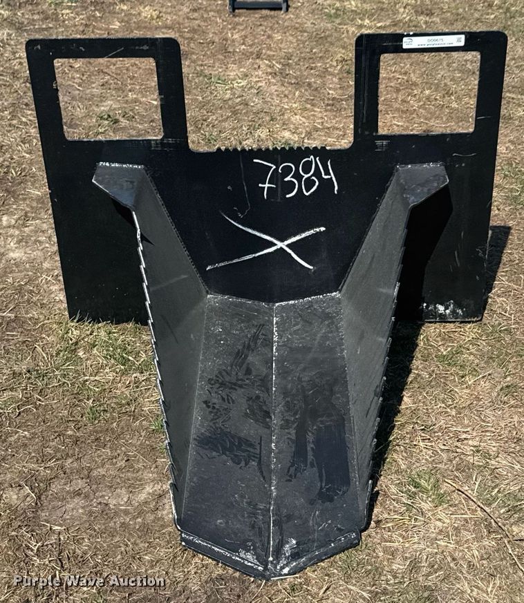 image for item DO0675 Skid steer tree spade