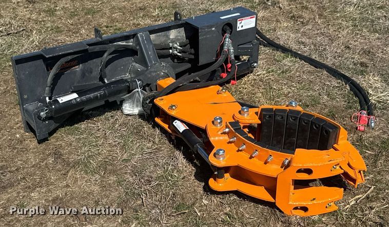 image for item DO0680 LandHonor skid steer tree puller