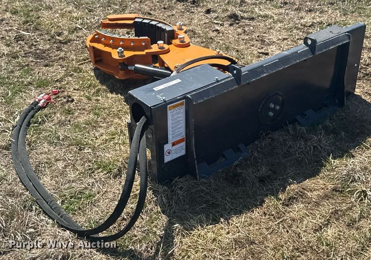 image for item DO0680 LandHonor skid steer tree puller