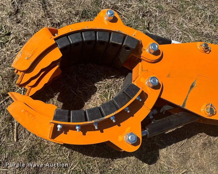 image for item DO0680 LandHonor skid steer tree puller