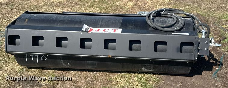 image for item DO0685 JCT Attachments skid steer roller