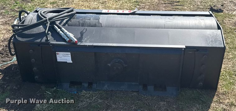 image for item DO0685 JCT Attachments skid steer roller