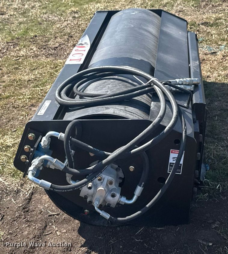 image for item DO0685 JCT Attachments skid steer roller