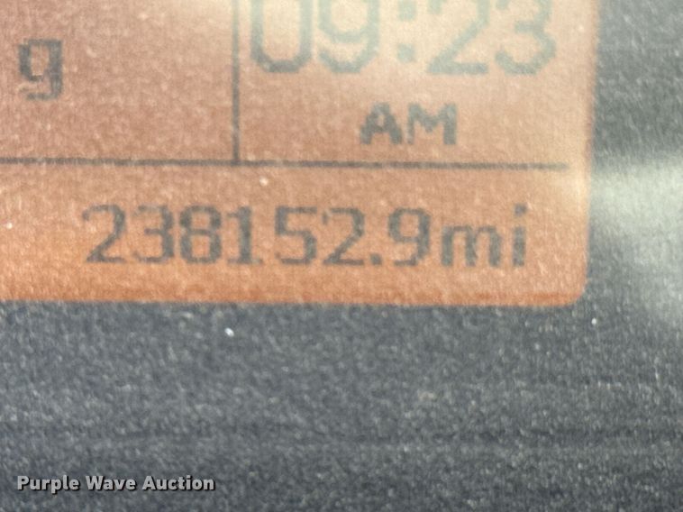 image for item DO0696 2004 Volvo VHD ready mix truck