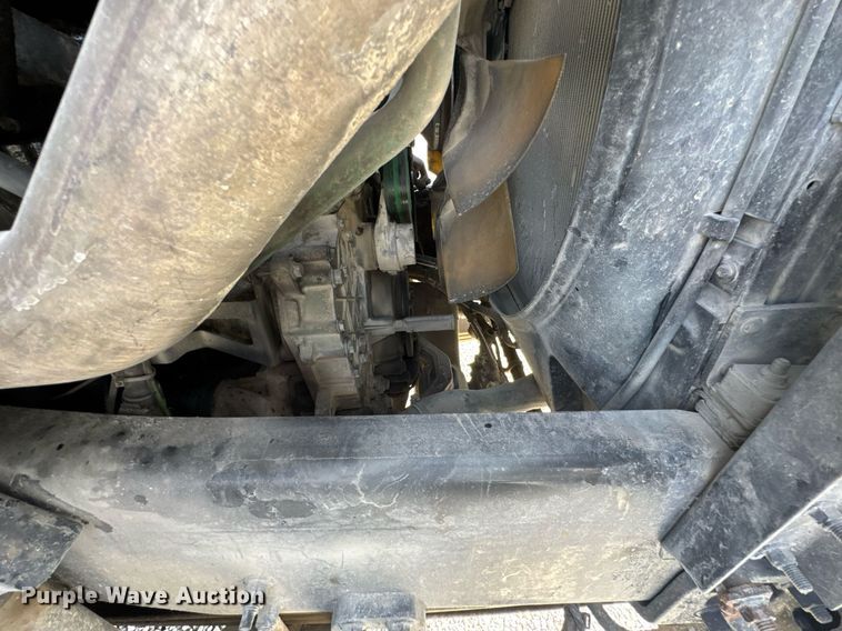 image for item DO0696 2004 Volvo VHD ready mix truck