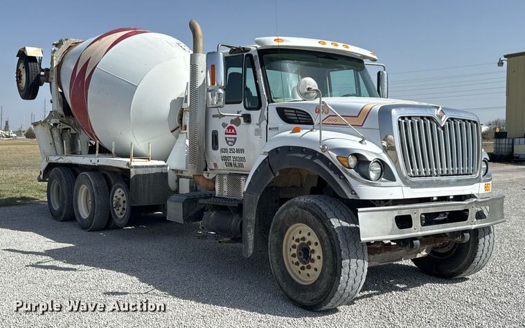 image for item DO0697 2014 International WorkStar 7600 ready mix truck