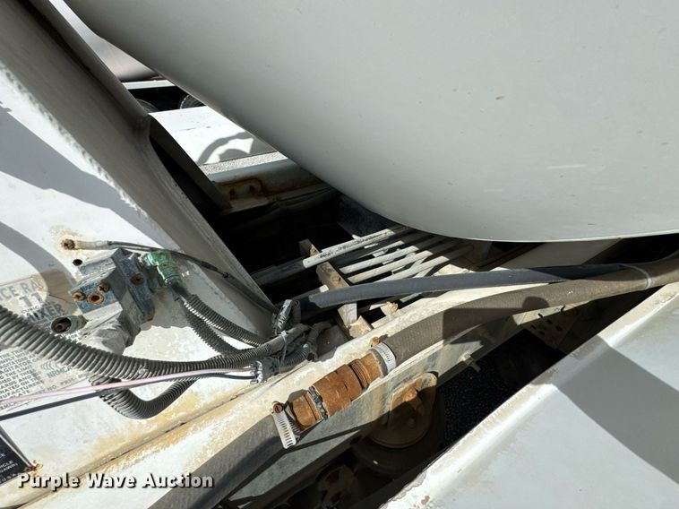 image for item DO0697 2014 International WorkStar 7600 ready mix truck