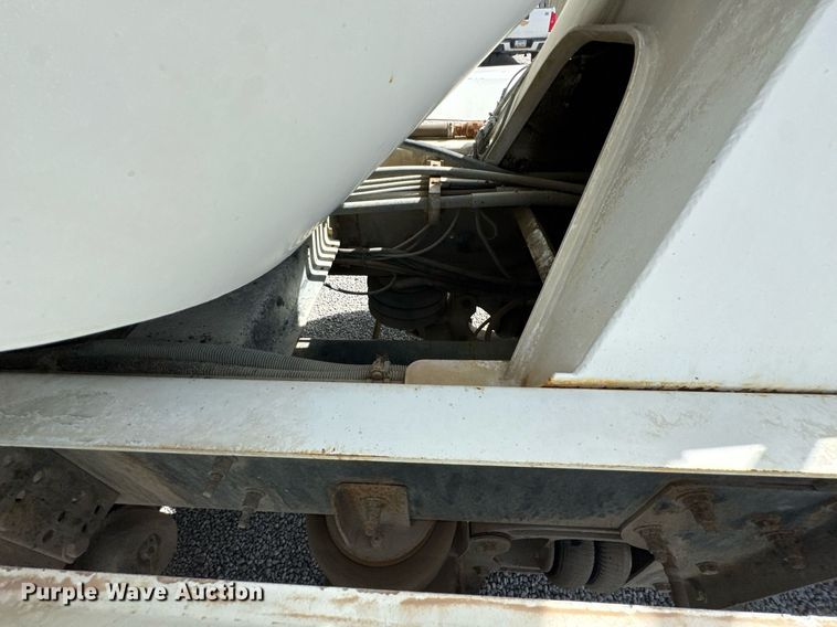 image for item DO0697 2014 International WorkStar 7600 ready mix truck