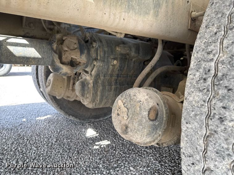 image for item DO0697 2014 International WorkStar 7600 ready mix truck