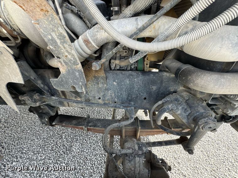 image for item DO0697 2014 International WorkStar 7600 ready mix truck