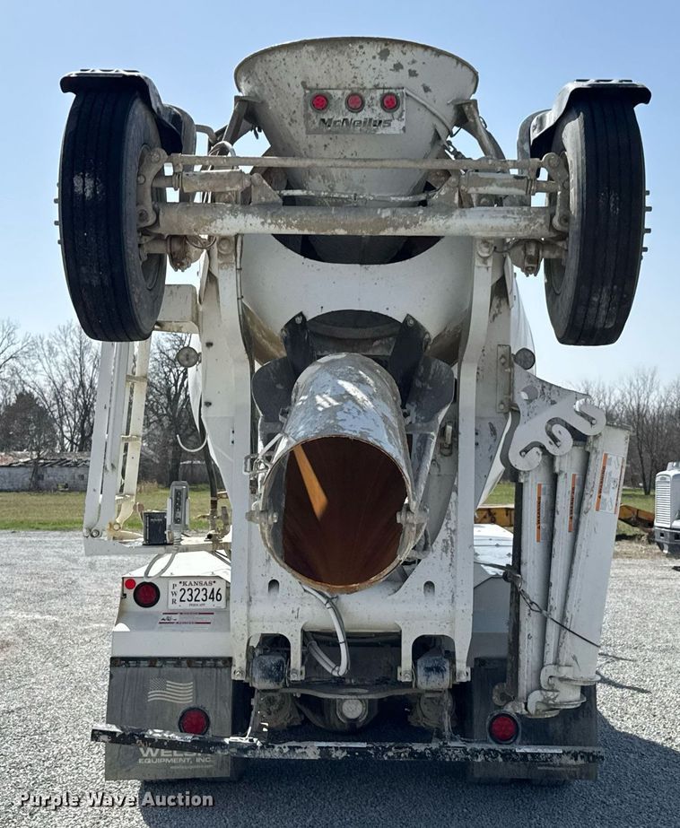 image for item DO0698 2009 Sterling L9500 ready mix truck