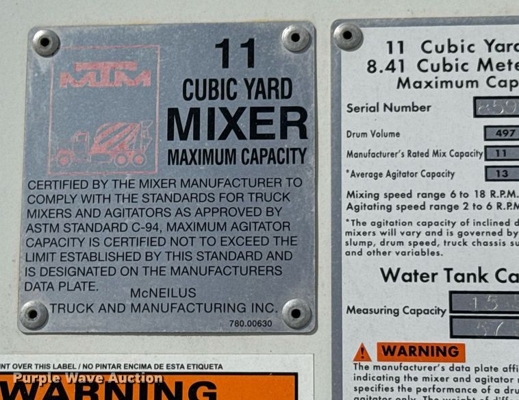 image for item DO0698 2009 Sterling L9500 ready mix truck