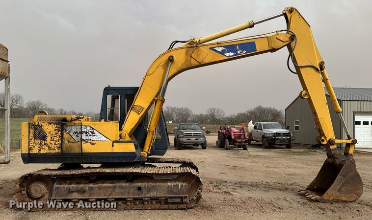 image for item DO0700 1990 Kobelco Mark SK140LC excavator