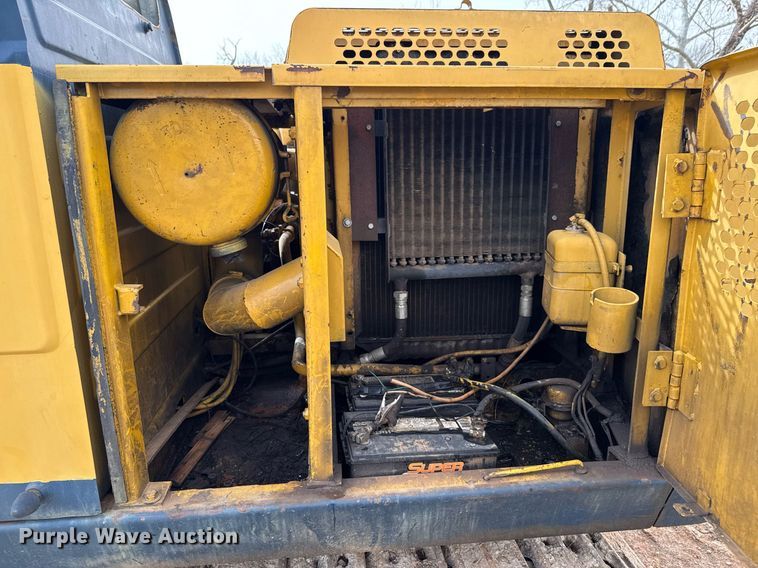 image for item DO0700 1990 Kobelco Mark SK140LC excavator