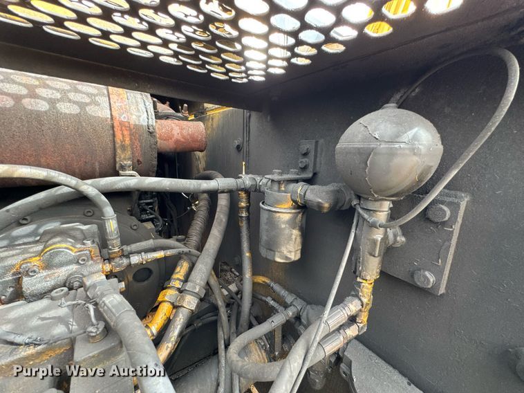 image for item DO0700 1990 Kobelco Mark SK140LC excavator