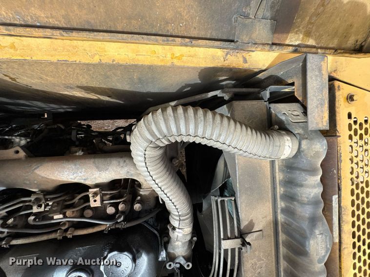 image for item DO0700 1990 Kobelco Mark SK140LC excavator