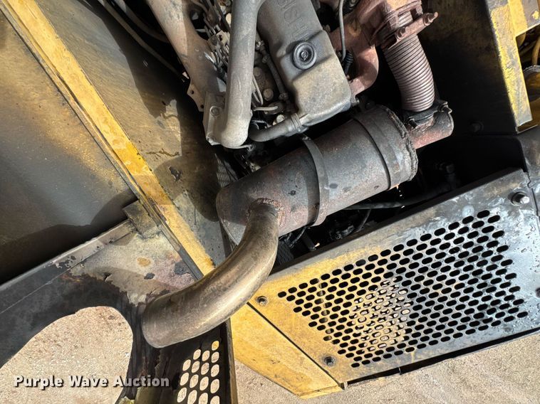 image for item DO0700 1990 Kobelco Mark SK140LC excavator