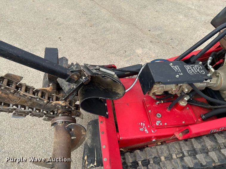 image for item DO0703 Barreto 20R K trencher