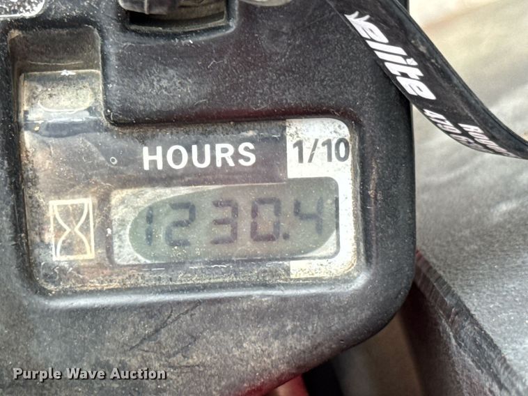 image for item DO0703 Barreto 20R K trencher