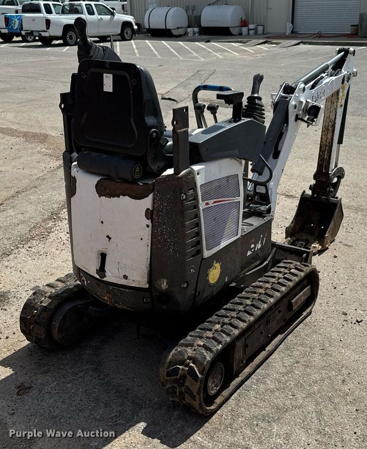 image for item DO0704 2020 Bobcat E10 mini excavator