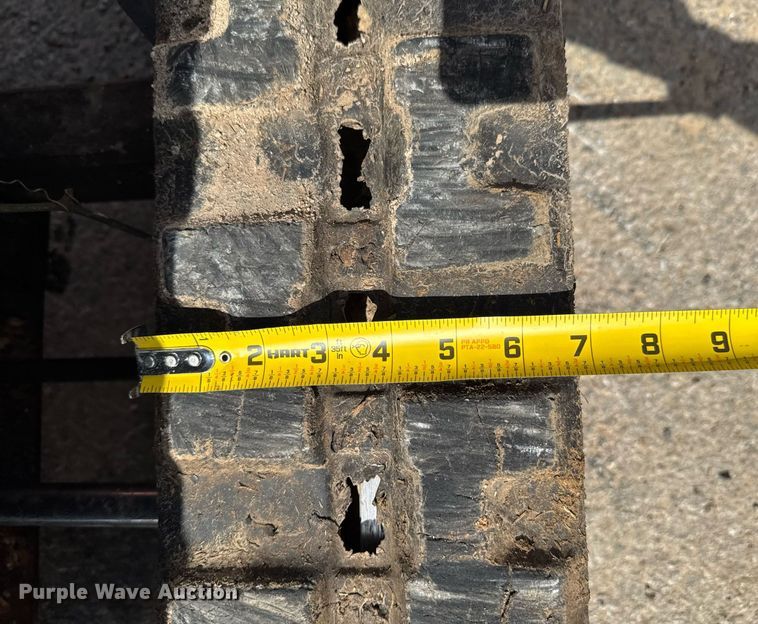 image for item DO0704 2020 Bobcat E10 mini excavator