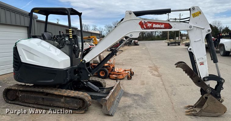 image for item DO0710 2022 Bobcat E42 mini excavator