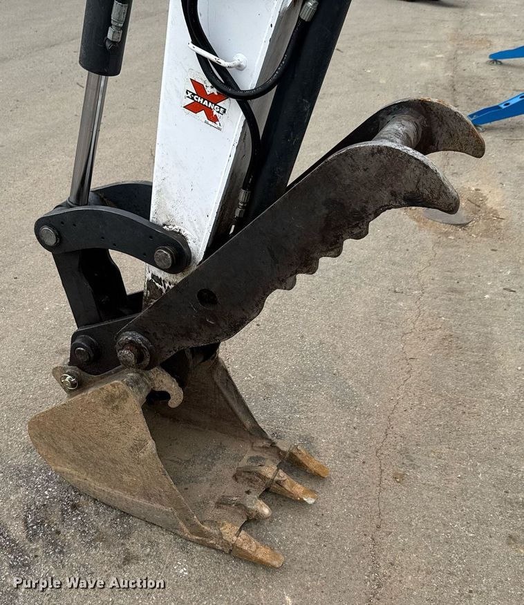image for item DO0710 2022 Bobcat E42 mini excavator