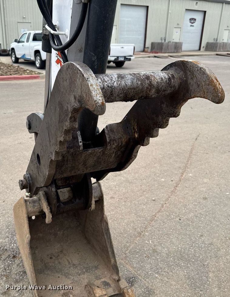 image for item DO0710 2022 Bobcat E42 mini excavator