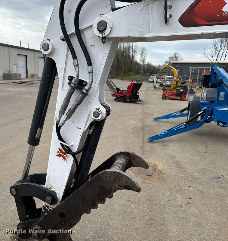 image for item DO0710 2022 Bobcat E42 mini excavator