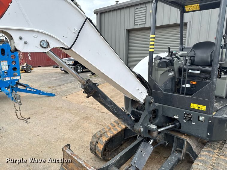 image for item DO0710 2022 Bobcat E42 mini excavator
