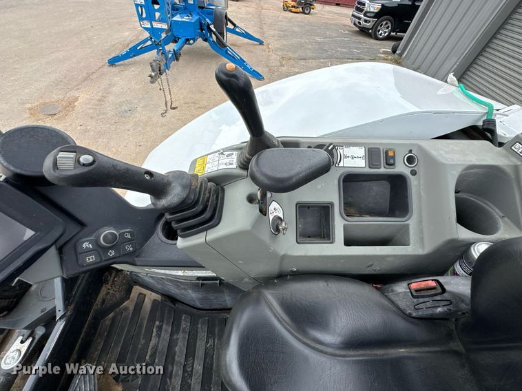 image for item DO0710 2022 Bobcat E42 mini excavator