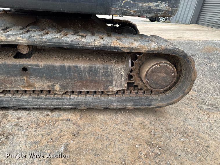 image for item DO0710 2022 Bobcat E42 mini excavator