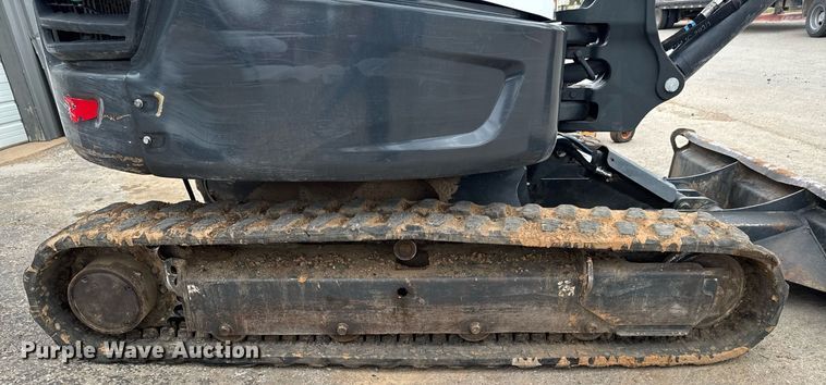 image for item DO0710 2022 Bobcat E42 mini excavator