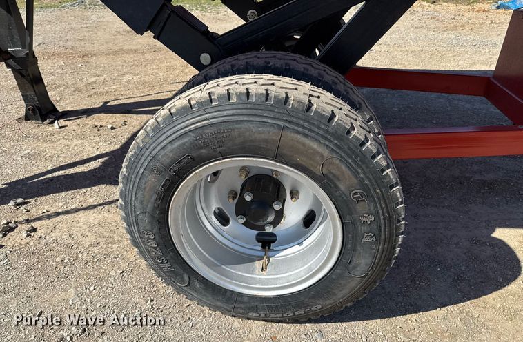 image for item DO0715 2024 Erie Industries Group EH15T portable loading dock