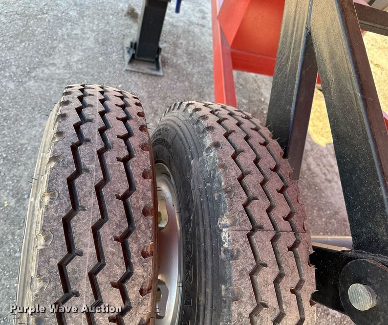 image for item DO0715 2024 Erie Industries Group EH15T portable loading dock