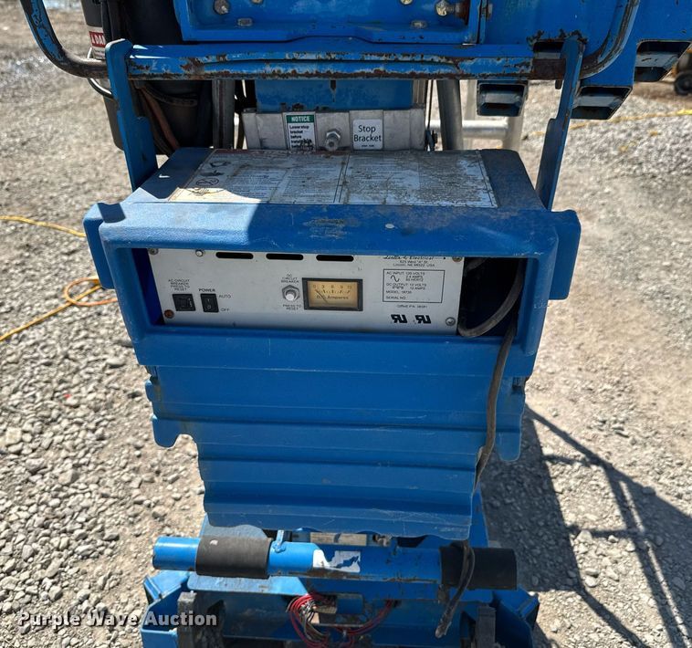 image for item DO0716 2012 Genie AWP-30S vertical lift