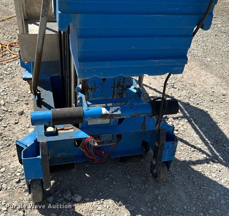 image for item DO0716 2012 Genie AWP-30S vertical lift