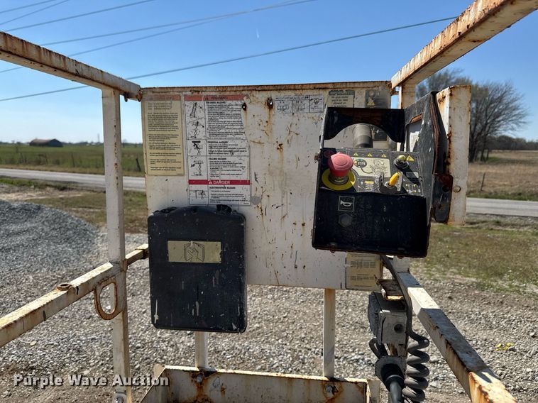 image for item DO0717 JLG 1932 RS scissor lift