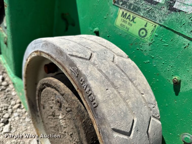 image for item DO0717 JLG 1932 RS scissor lift