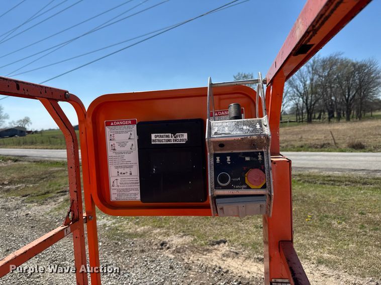image for item DO0718 2017 Snorkel S3219E scissor lift