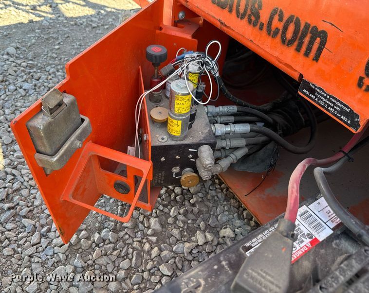 image for item DO0718 2017 Snorkel S3219E scissor lift