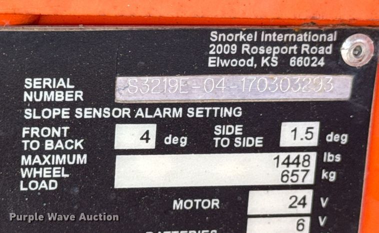 image for item DO0718 2017 Snorkel S3219E scissor lift