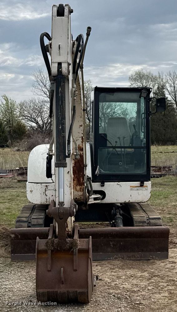 image for item DO0722 2006 Bobcat 442C mini excavator
