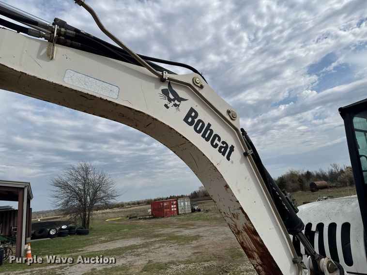 image for item DO0722 2006 Bobcat 442C mini excavator