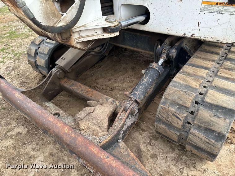 image for item DO0722 2006 Bobcat 442C mini excavator