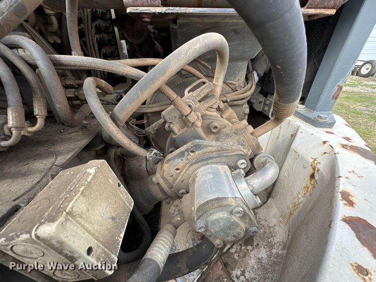 image for item DO0722 2006 Bobcat 442C mini excavator