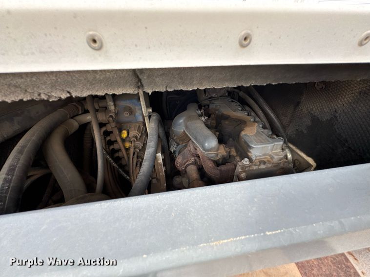 image for item DO0722 2006 Bobcat 442C mini excavator