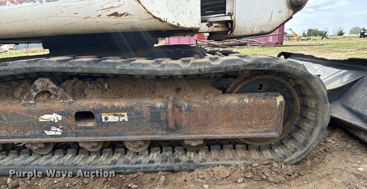 image for item DO0722 2006 Bobcat 442C mini excavator