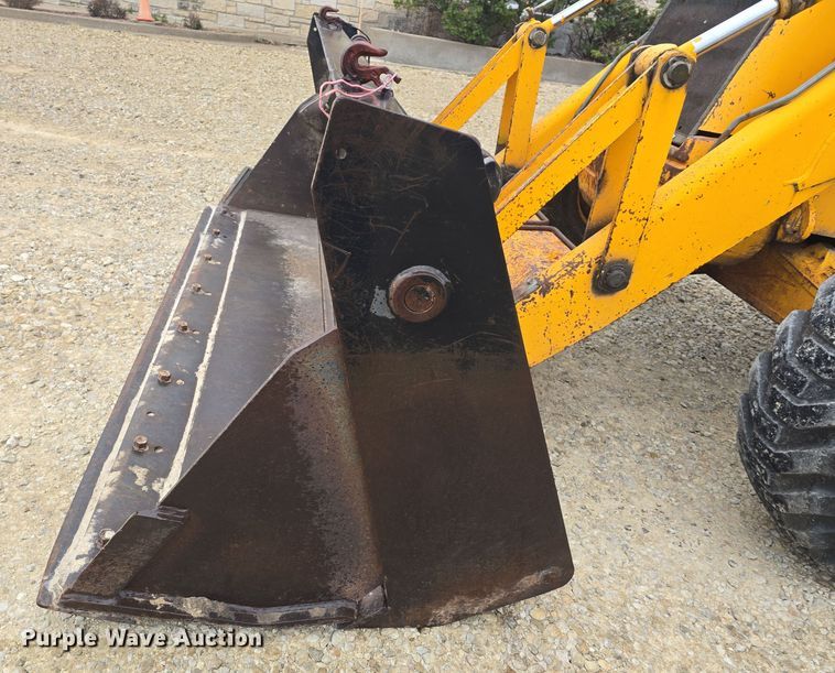 image for item DO7863 1997 JCB 214 Series 3 backhoe