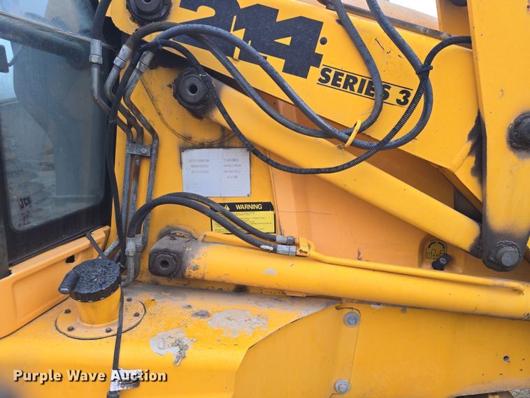 image for item DO7863 1997 JCB 214 Series 3 backhoe
